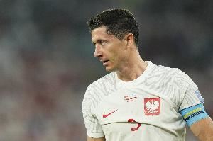 重返波兰队！37岁格罗西茨基：我和莱万谈过，两人关系没问题了